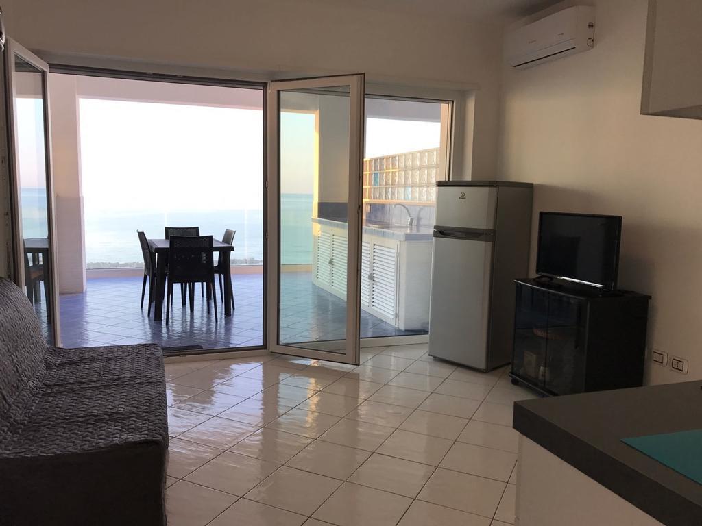 Apartment Sea View Termoli Bagian luar foto
